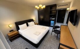 اتاق توئینز (Twins)